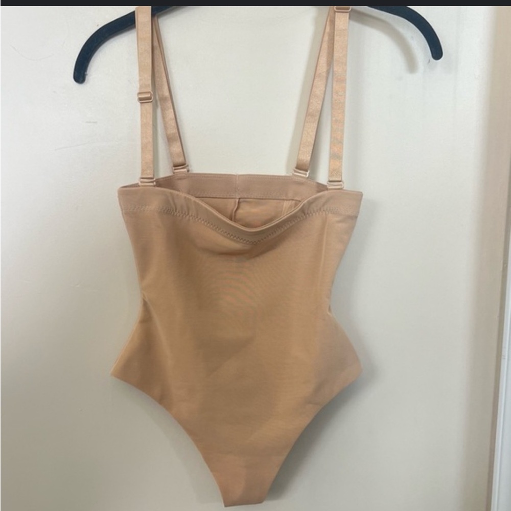 Honeylove Tan/Cream Compression Adjustable Removable Straps Thong Bodysuit? XL‎